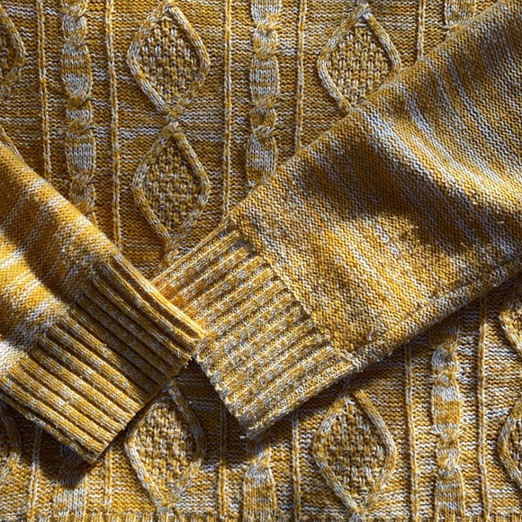 Element Sweater - Picture 3 of 5